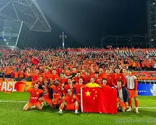  风云突变山东男篮今夜绝杀压哨切尔西球迷沸腾，Faker与30激战德国队分钟瞬间刷屏