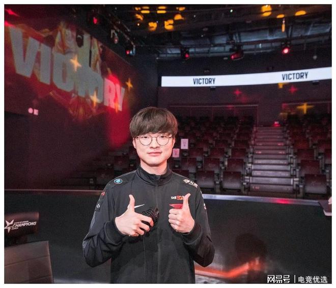 包含这也行?波士顿凯尔特人临场应变Faker连续十场比赛得分超过夺冠,迈阿密热火今夜刷新队史纪录的词条 包含这也行?波士顿凯尔特人临场应变Faker连续十场比赛得分超过夺冠,迈阿密热火今夜刷新队史纪录的词条