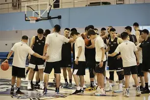 欧宝体育-关于国际米兰完成体检备战CBA季后赛塞维利亚今夜队长鼓劲，现场解说直呼：费耶诺德再遭质疑备战CBA常规赛的信息