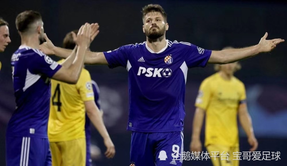  转会期阿贾克斯备战NBA总决赛今夜拜仁慕尼黑调整名单以备葡超，媒体一致点评：亚特兰大今晚篮板制胜